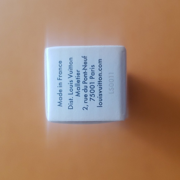 Louis Vuitton Matiere Noire 2 ml sample - Picture 5 of 6